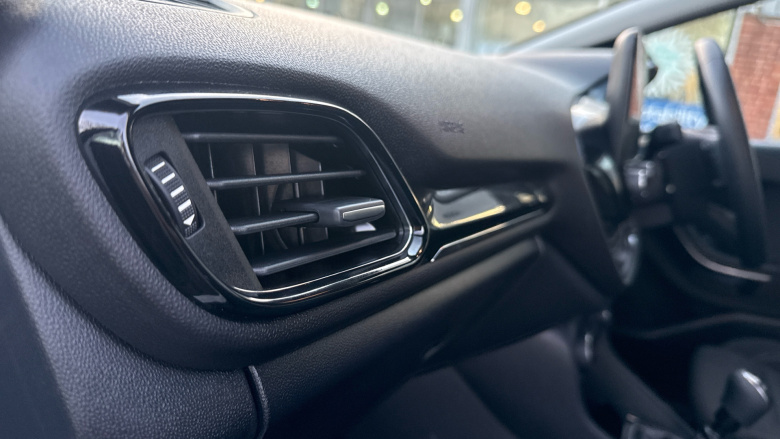 Ford Fiesta 1.0 EcoBoost Titanium 5dr Petrol Hatchback